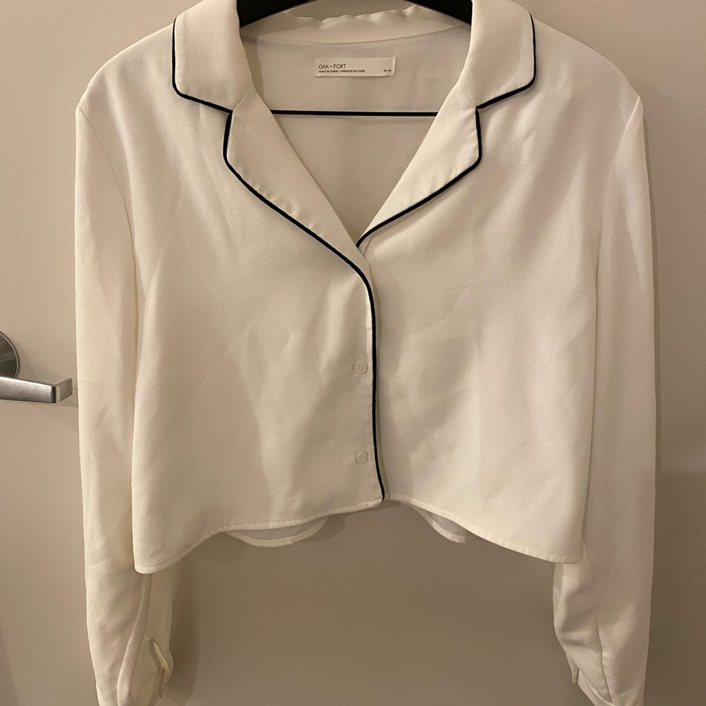 OAK + FORT Women Cream Blouse with Black Piping